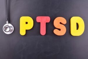 what are the 17 symptoms of complex ptsd